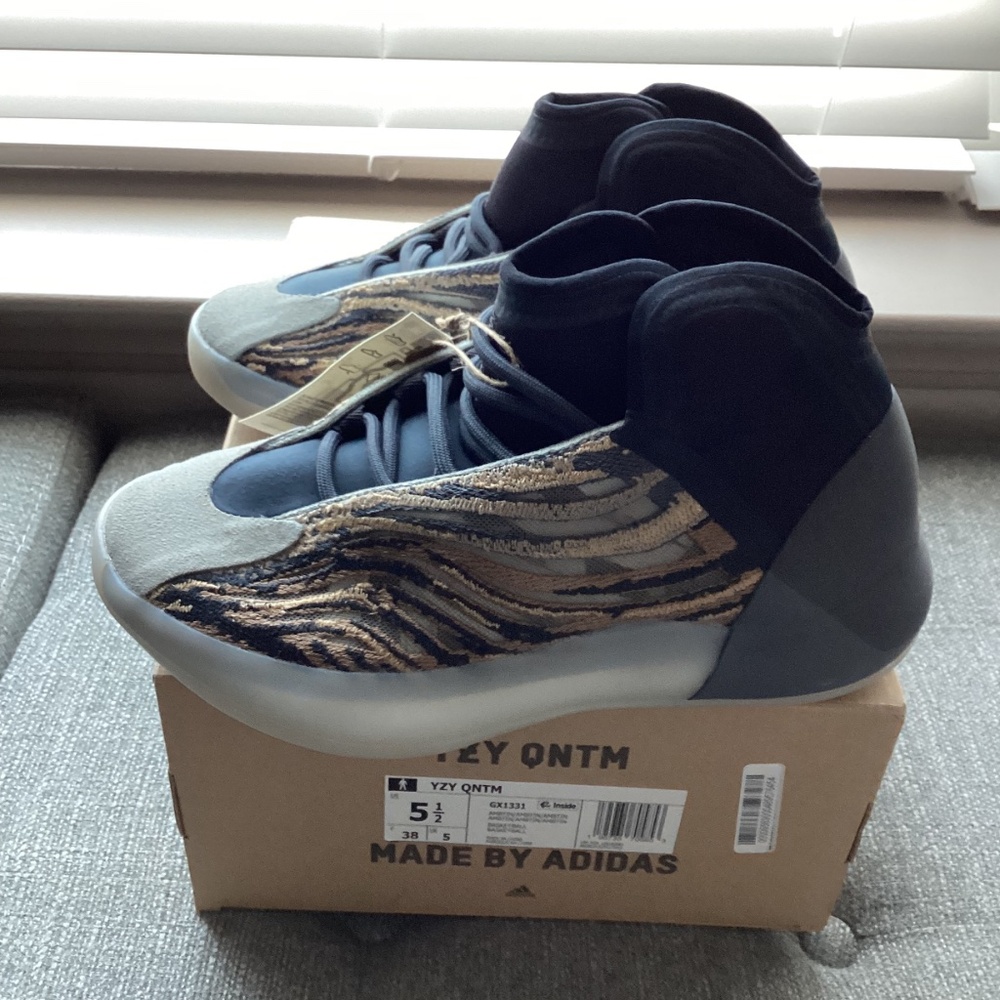 adidas Yeezy Quantum Amber Tint Sneaker - Picture 9 of 16